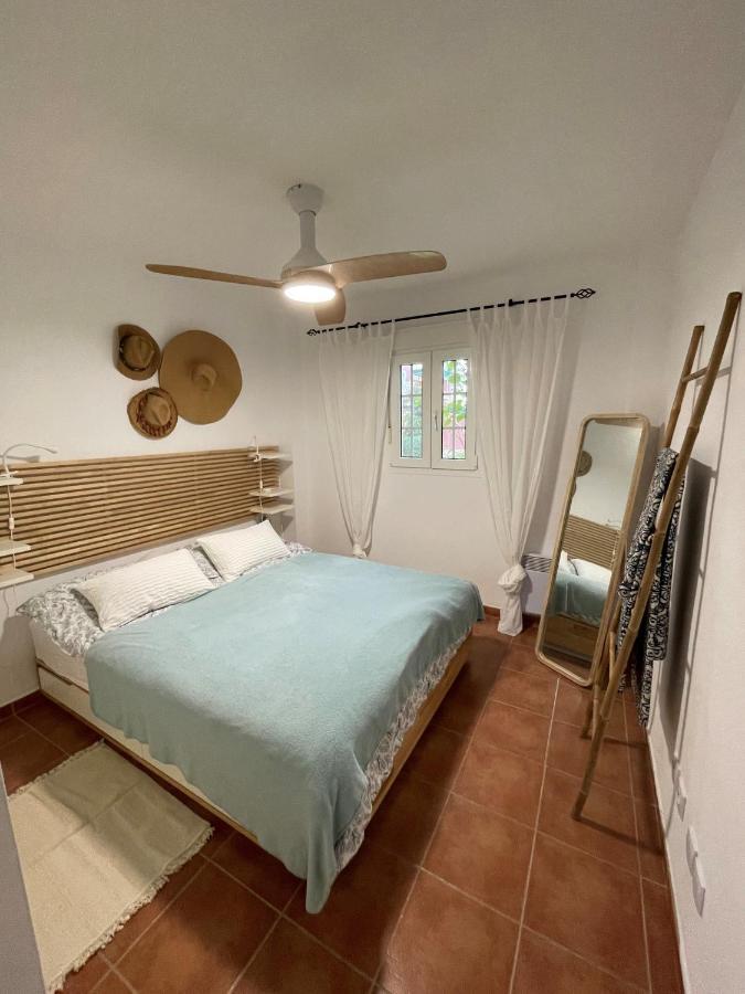 Golf, Kitesurf, Tennis, Paddle, Free Bicycles - Apartment Andalusia Исла-Канела Экстерьер фото